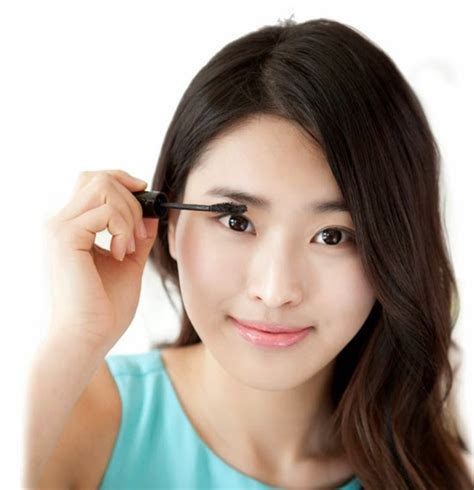 Chen's double eyelid surgery is designed to create the appearance of larger and rounder eyes. Dr. Lee Breast augmentation Korea: About epicanthal fold ...