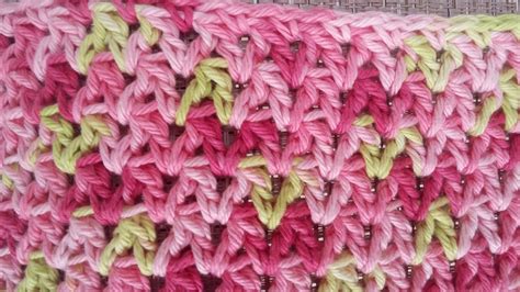 Varigated Yarn Patterns Crochet Tw In Stitches Wobbly Squares Blanket
