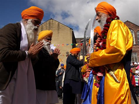 Bradford My Town Vaisakhi 2012 Gurdwara Guru Nanak Dev Ji
