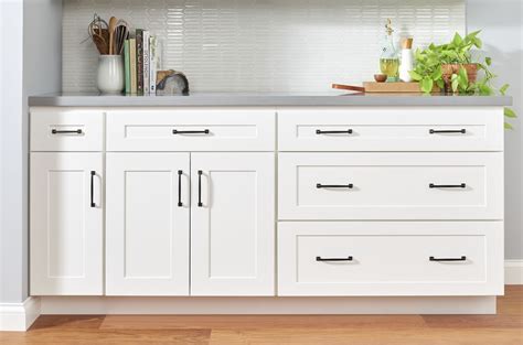 When you're ready for an exciting new look for your kitchen and you're happy with the location of your existing cabinetry, custom refacing provides an attractive alternative to. Wolf Kitchen Cabinetry Westchester County NY Fairfield ...