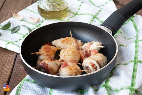 Maybe you would like to learn more about one of these? Involtini di pollo, ricetta semplice - con speck e formaggio