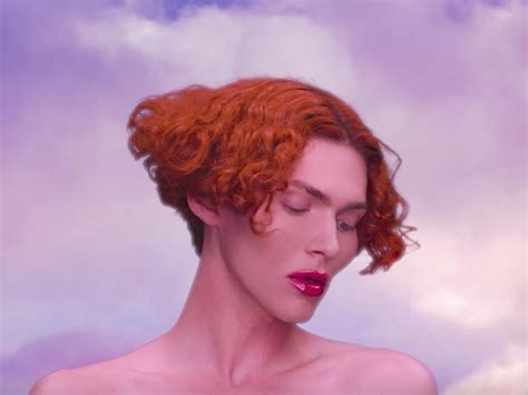 Sophie Shares New Single Faceshopping