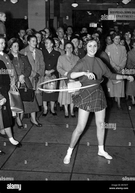 Hula Hoop 1950s Hi Res Stock Photography And Images Alamy