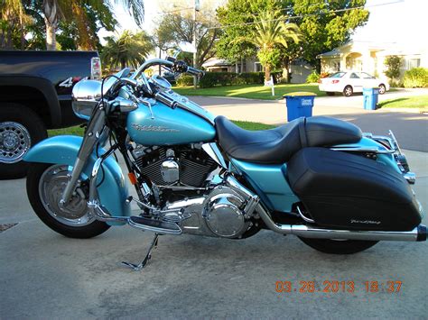 2007 Harley Davidson® Flhrs Road King® Custom Suede Blue Pearl
