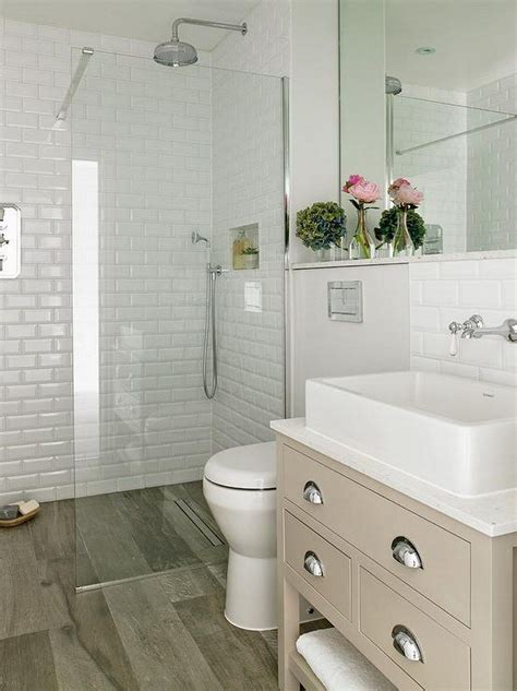 These small bathroom makeovers will inspire you. 99 Small Master Bathroom Makeover Ideas On A Budget (56 ...