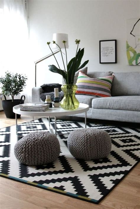Werfen sie einen blick über diese stilvollen einrichtungsideen für ihr modernes zuhause. 24 Frisch Dekoideen Wohnzimmer Schwarz Weiß | Vorhänge ...