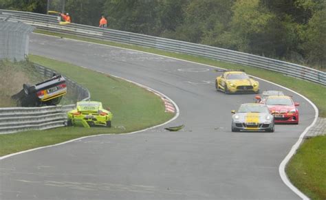 Manthey Racing Porsche 911 Vs Bmw E36 Vln Nurburgring Crash Gallery