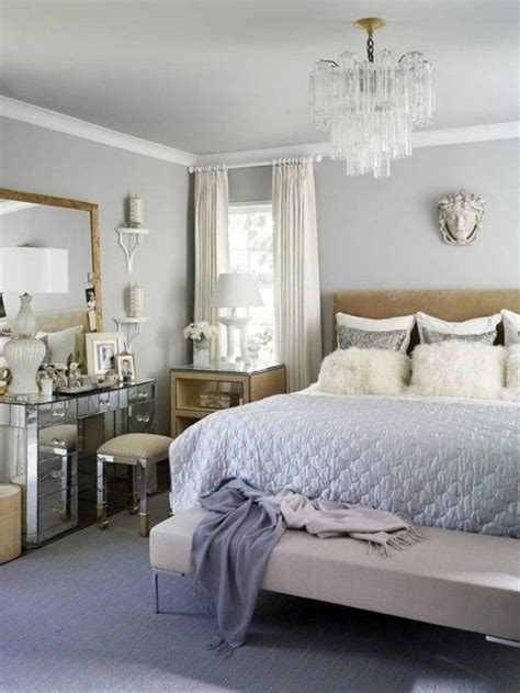 The master bedroom should have a color scheme chic yet cozy, navy is one of the best blue paint color choices for any bedroom. 25 Sophisticated Paint Colors Ideas For Bed Room | Light ...