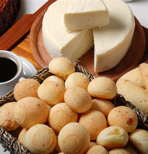Pão de Queijo (Brazilian Cheese Balls) - Healthy Living ...