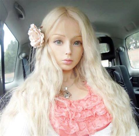 La Barbie Humaine La Mixité Des Ethnies Pousse à La Dégénérescence