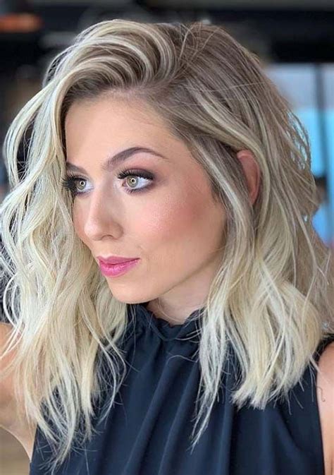 Gorgeous Medium Length Blonde Hairstyles And Haircuts In