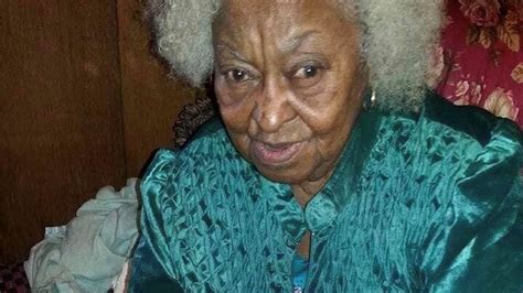 darlington county woman celebrates her 100th birthday