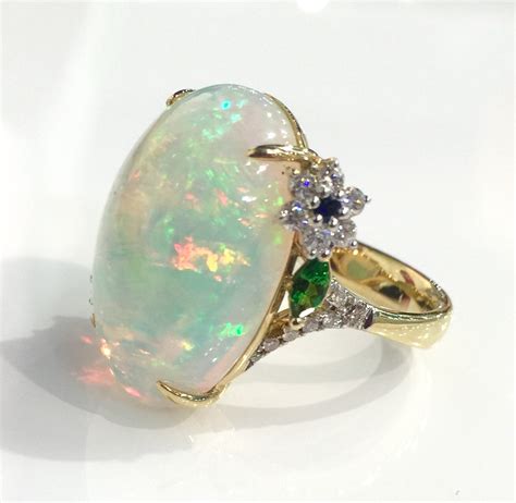 Stunning Ethiopian Opal Ring Set With Diamond Flowers