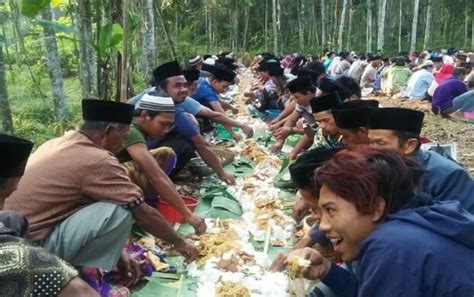 Tradisi Nyadran Kumpul Keluarga Dan Acara Makan Bersama Santos Blog