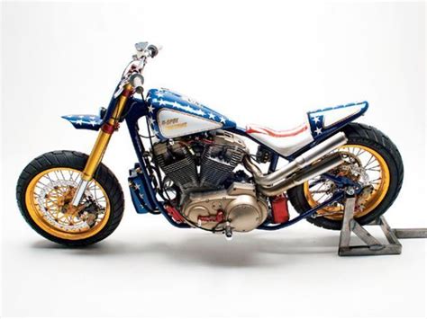 Evel knievel tribute motorcycle this one was made to look like the 1970 bike that evel used before he was actually sponsored by. Evel Knievel Sporty By G-Spot Custom Cycles | Harley dirt ...