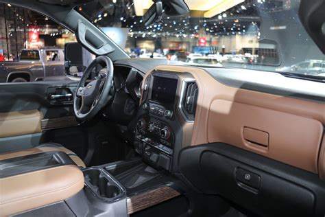 2020 Silverado Hd High Country Detailed Photo Gallery Gm Authority