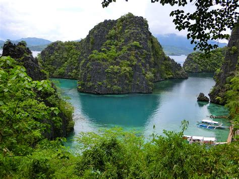 Kayangan Lake In Coron Islands Palawan Philippines Cooking On A