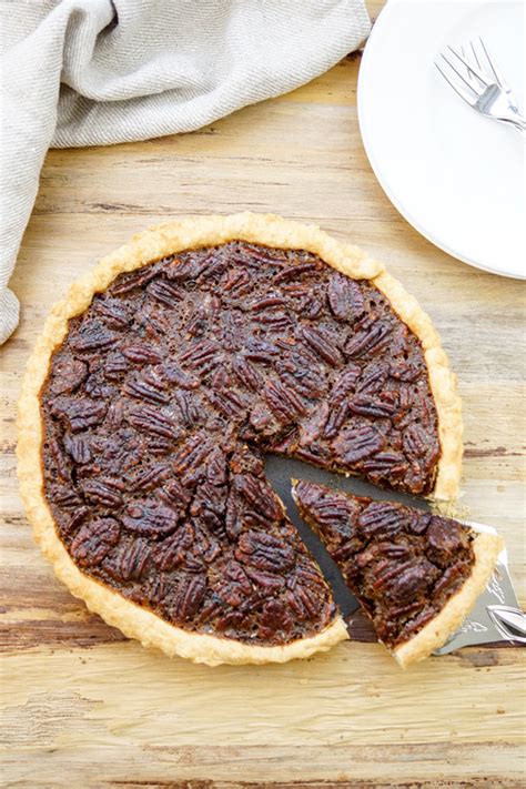 Kuchen bekommen durch sie ein wunderbar nussiges aroma. Pekannuss-Kuchen: Ein traditionelles Weihnachts-Rezept