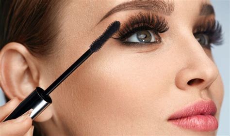 How To Apply Mascara Step By Step Guide To Apply Mascara Perfectly To