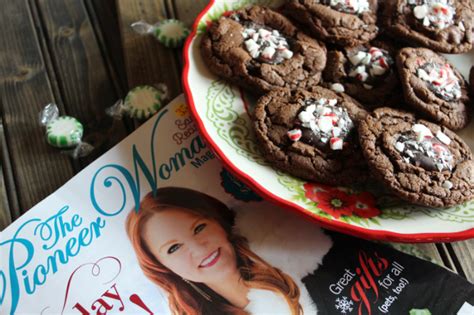 A wonderful collection of fully tested christmas candy recipes including 30 detailed demonstration videos of the recipes. The Pioneer Woman Chocolate Peppermint Cookies - My ...