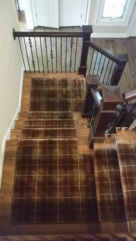 Yonan Carpet One Chicagos Flooring Specialists Stair Runner Portfolio