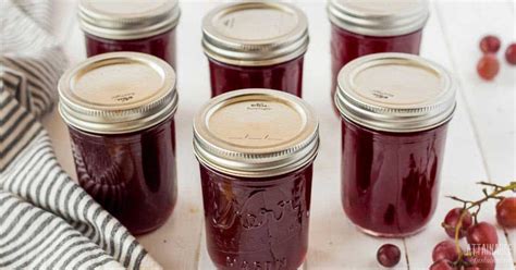 How To Make Homemade Grape Jelly Easy Recipe For Canning