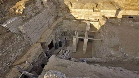 archaeologists in egypt discover tomb of previously unknown pharaoh from 1650 b c fox news
