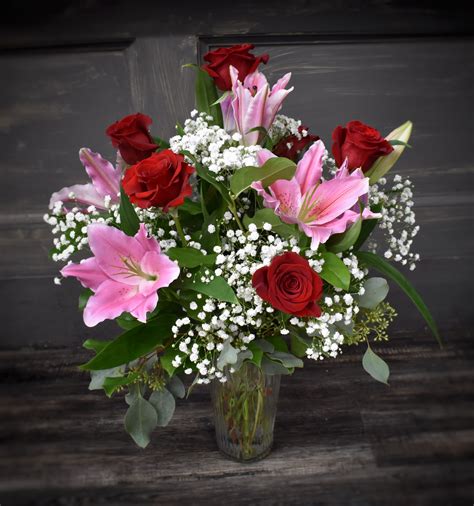 Roses And Lilies Available For Local St Cloud Area Delivery In Saint