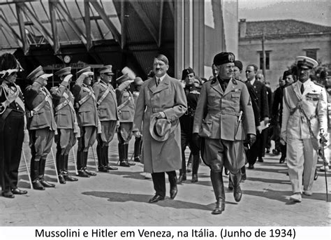 História Pulp Fascismo