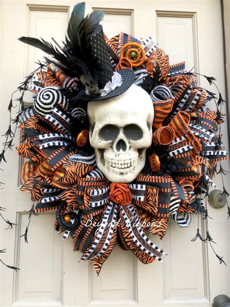 Halloween Skeleton Head Wreath Halloween Wreath Skull | Etsy in 2020 ...