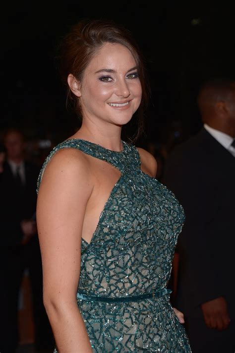 The spectacular now's shailene woodley and miles teller we're polar opposites. Shailene Woodley - 'Snowden' Premiere at The TIFF in ...