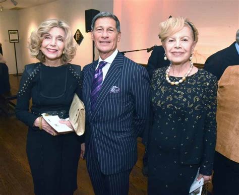 Philadelphia Art Alliance Honors Elisabeth Agro And Betsy