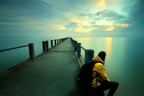 Hd Wallpaper Thinking Sitting Beach Sunset Watching Ocean Guy