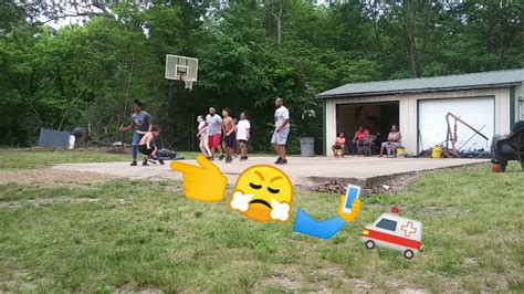 Use your mouse, trackpad, or finger to swipe the basketball towards the hoop to score. BASKETBALL GAME #2OF3 VS THE KIDS😂🏀👈 - YouTube