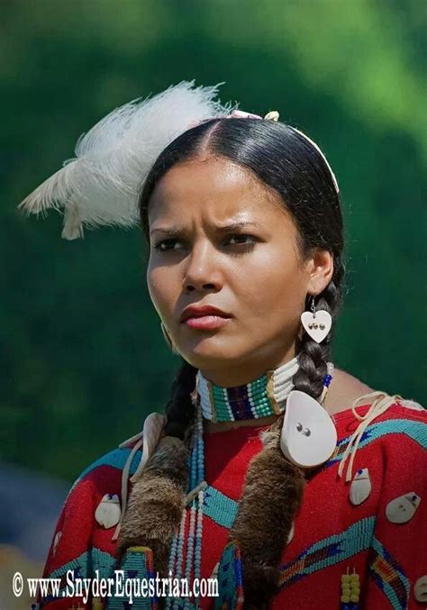 Daniela Snyder Cherokee Nc Cherokee Indian Women Native American Indians Native American Actors
