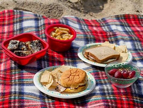 Una comida fácil de diario. Qué comida llevar a un picnic en la playa - unComo