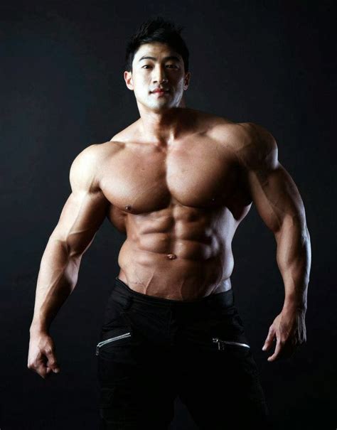 As you exhale, brace your core and lift with your abs. Daily Bodybuilding Motivation: Chul Soon Hwang - From ...