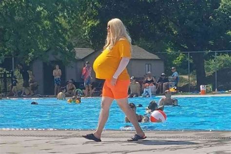 So That Canadian High School Shop Teacher Has A New Poolside Look ⛱