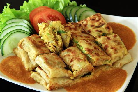 Martabak India w/ Sauce | Asian recipes, Food, Malaysian food