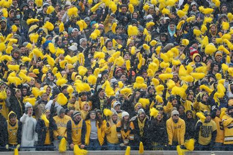 Michigan Football Fans Ranked Among The Best In College Football