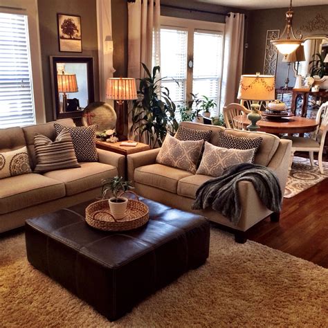 Getting That Right Look And Feel For Your Casual Living Room Can