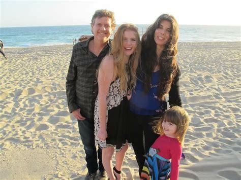 Rick His Wife Lauren Monroe And Daughters Lauren Shane And Josie Def Leppard Wives Vivian