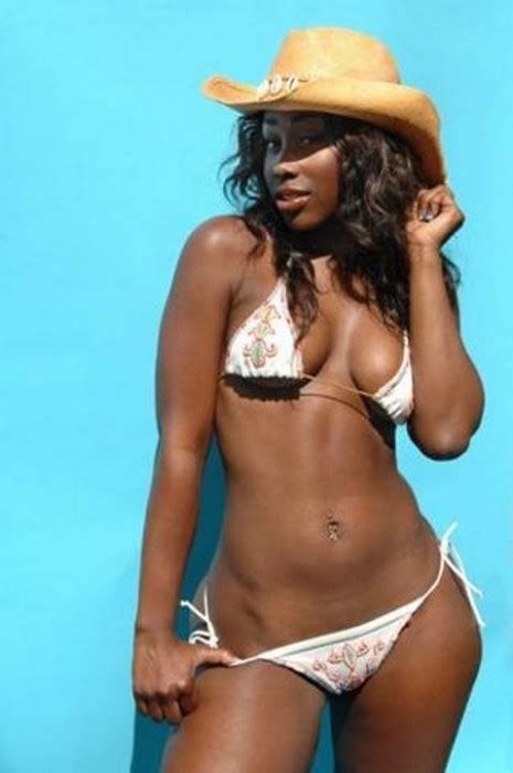 Bria Myles Sexy And Thick Shesfreaky