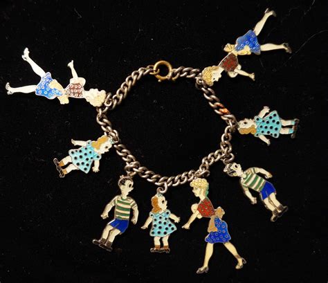 Blondie Dagwood Cookie Alexander Bumstead Comic Strip Charm Bracelet