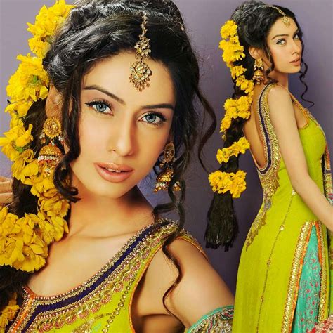 Khadi natural herbal brown mehndi (set of 2) rs. Latest Bridal Mehndi Dresses Designs 2018-2019 Collection