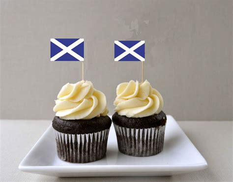 Cupcakes and crafts in ellon is a cosy place for taking a tea break, or buying some unique gifts and craft supplies. Details zu SCOTLAND / SCOTTISH CUPCAKE FLAG - Cupcake ...