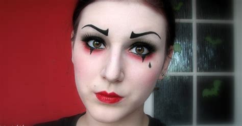 Lena Lednicka Pierrot The Clown Makeup Tutorial