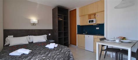 ¿buscas algún aparthotel en calella? Appart Hôtel Safari Calella à Calella en Espagne, Réservez ...