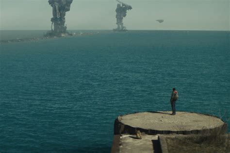 Captive State A Far From Captivating Alien Invasion Sci Fi Film Inquiry