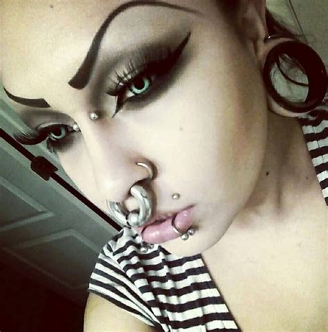 Women With Huge Septums Photo Facial Piercings Piercings For Girls Stretched Septum